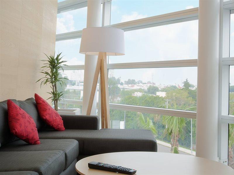 Fiesta Inn Puebla Las Animas Eksteriør billede