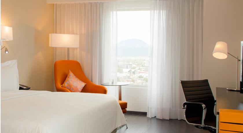 Fiesta Inn Puebla Las Animas Eksteriør billede